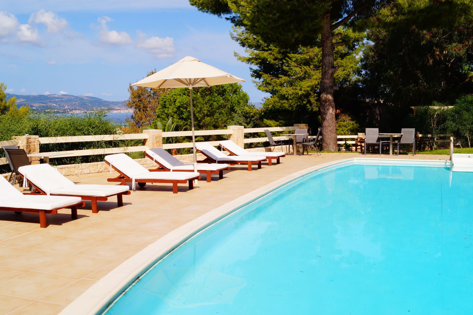 Belvista Luxury Apartments Argostolion Exterior foto